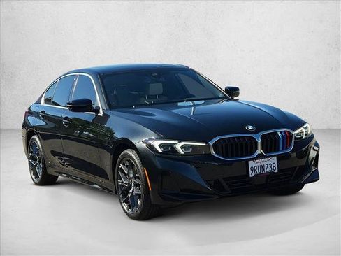 Used 2025 BMW 330i xDrive Sedan w/ Convenience Package AWD/4WD image 3