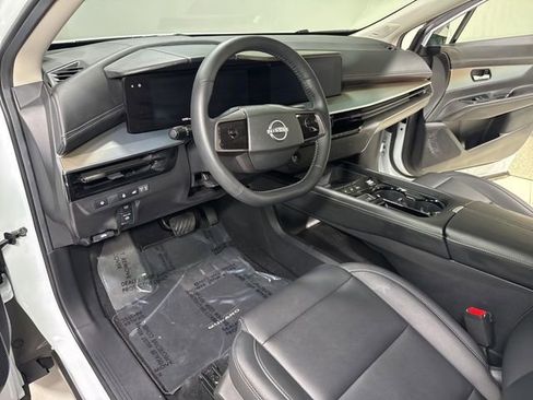 Used 2025 Nissan Murano SL AWD/4WD image 13
