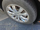 Used 2017 Chrysler 300 Limited image 4