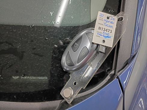 New 2026 Hyundai Tucson SE image 10