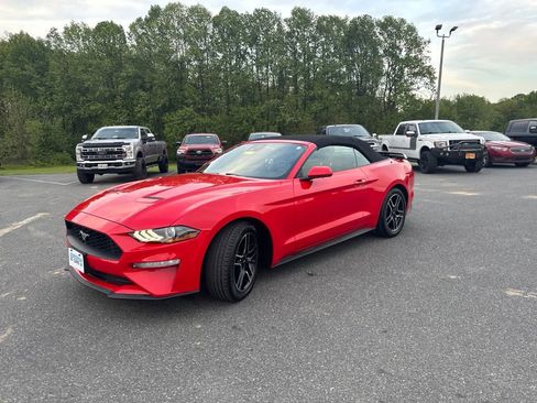 Used 2022 Ford Mustang Premium RWD image 3