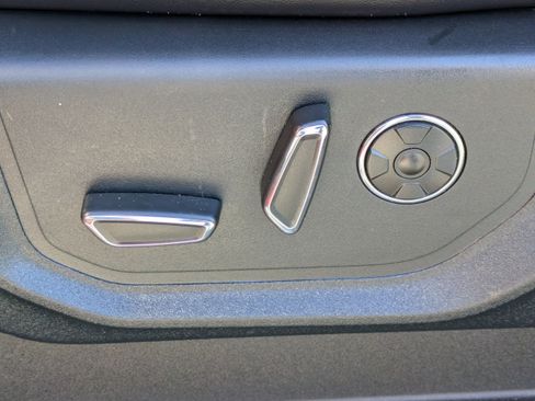 Certified 2020 Ford F350 Platinum image 19