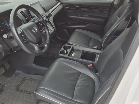 Used 2023 Honda Odyssey Elite image 15