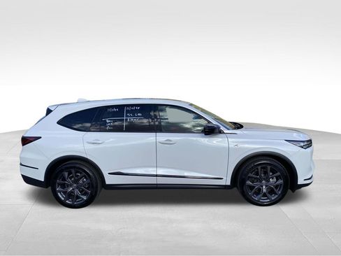Used 2023 Acura MDX A-Spec image 2