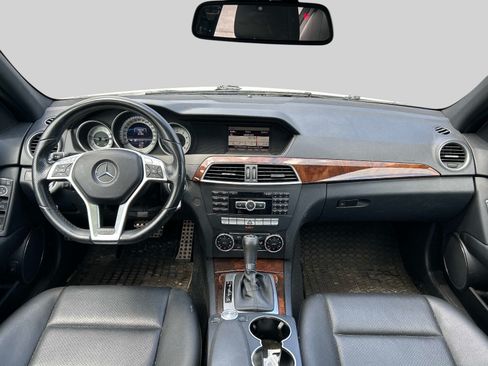 Used 2013 Mercedes-Benz C 300 4MATIC Sedan image 19