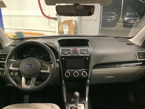 Used 2018 Subaru Forester 2.5i Limited AWD/4WD image 7
