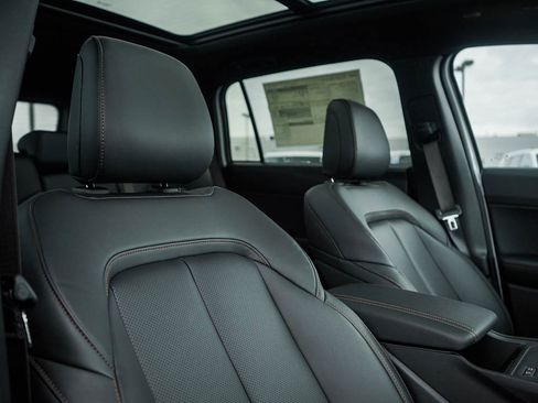 New 2026 Jeep Cherokee Limited image 12