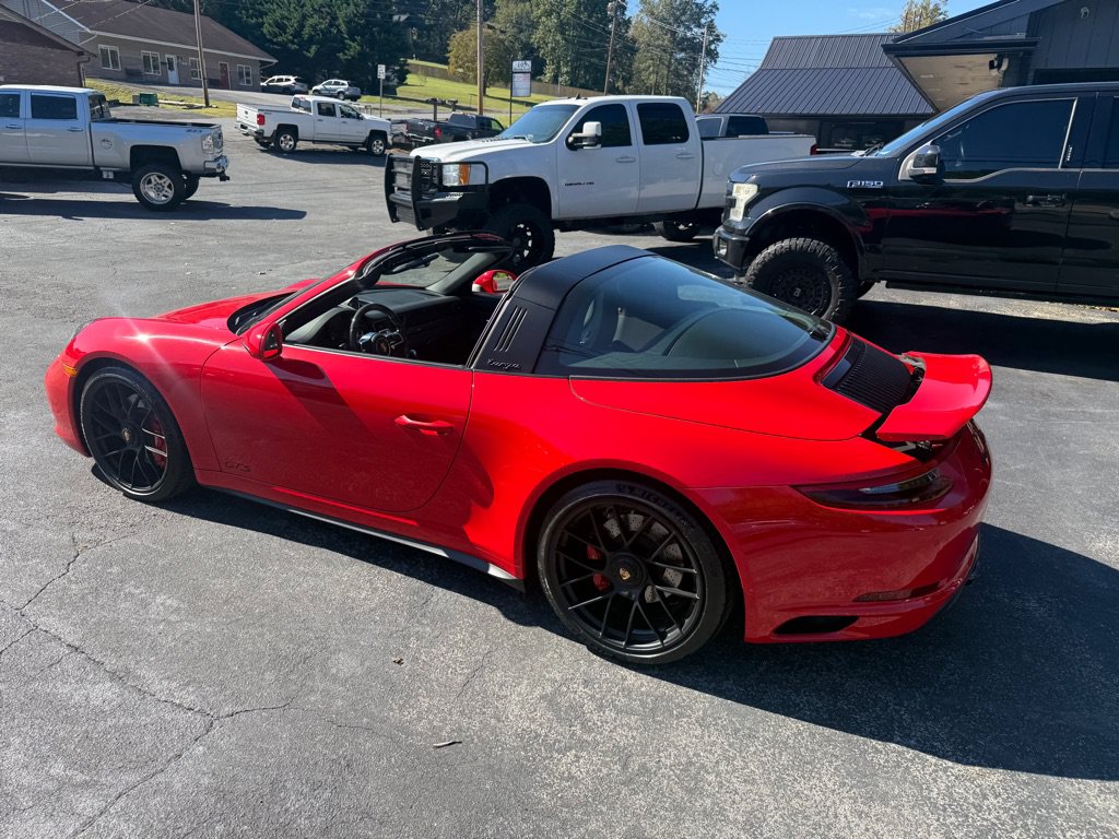 Used 2019 Porsche 911 Targa 4S AWD/4WD image 4
