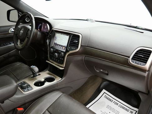 Used 2014 Jeep Grand Cherokee Summit image 17