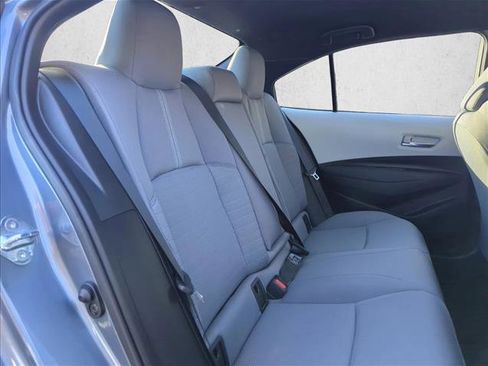 Certified 2025 Toyota Corolla SE image 21