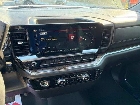 Used 2023 GMC Sierra 1500 Elevation AWD/4WD image 25