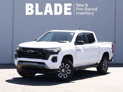 Used 2024 Chevrolet Colorado Z71 w/ Z71 Convenience Package 2 AWD/4WD image 1