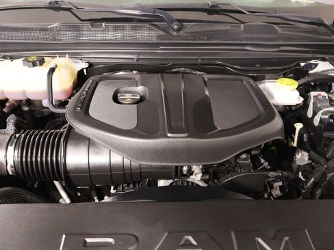 Used 2025 RAM 1500 Laramie w/ Laramie Southwest Edition AWD/4WD image 21