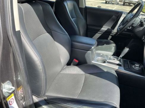 Used 2017 Toyota 4Runner Limited AWD/4WD image 20