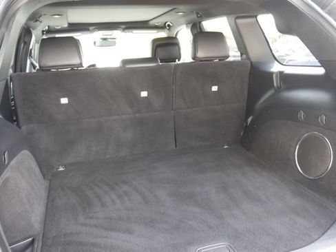 Used 2020 Jeep Grand Cherokee Overland image 5