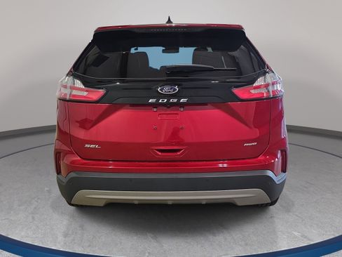 Used 2024 Ford Edge SEL w/ Convenience Package AWD/4WD image 7