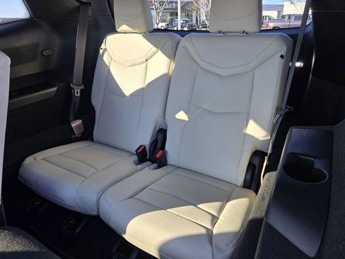 New 2025 Cadillac XT6 Sport image 5