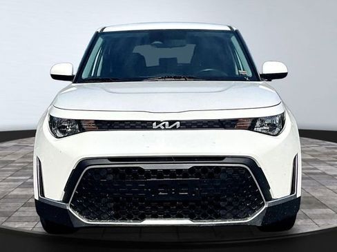 Certified 2024 Kia Soul LX w/ Option Group 015 FWD image 2