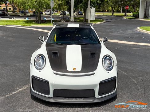 Used 2018 Porsche 911 GT2 RS RWD image 5