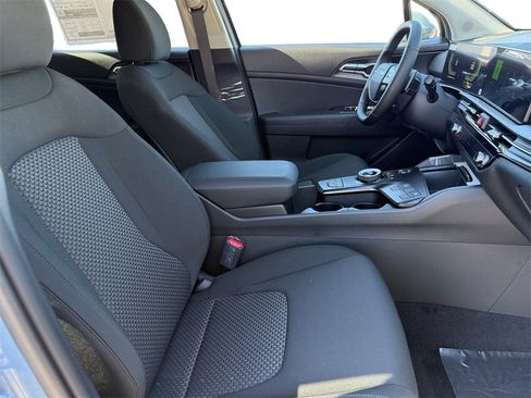 New 2026 Kia Sportage S image 15