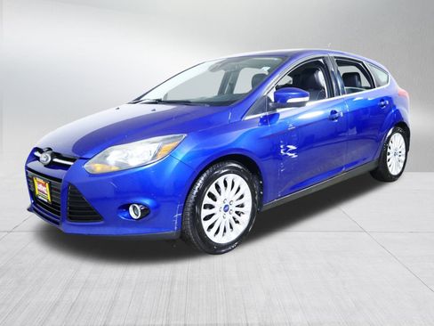 Used 2012 Ford Focus Titanium image 3