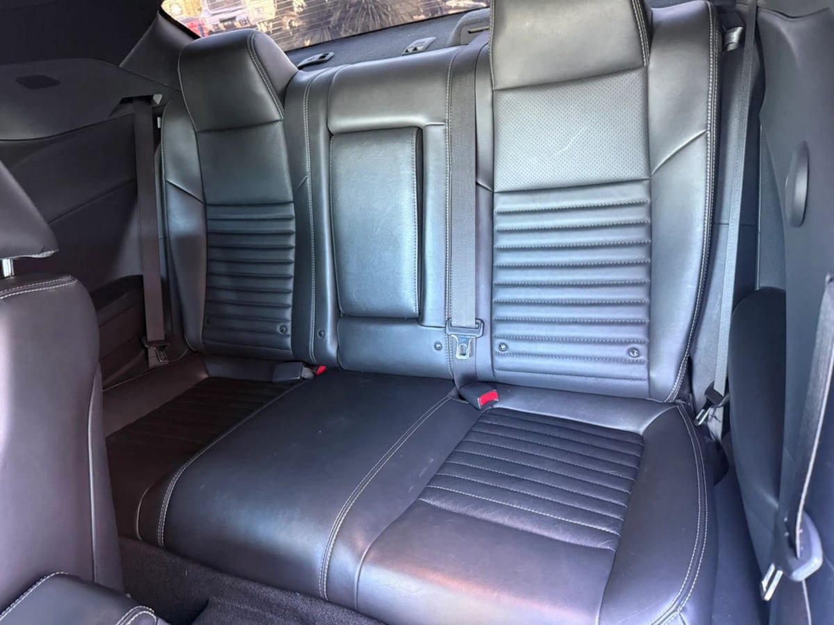 Used 2013 Dodge Challenger R/T RWD image 39