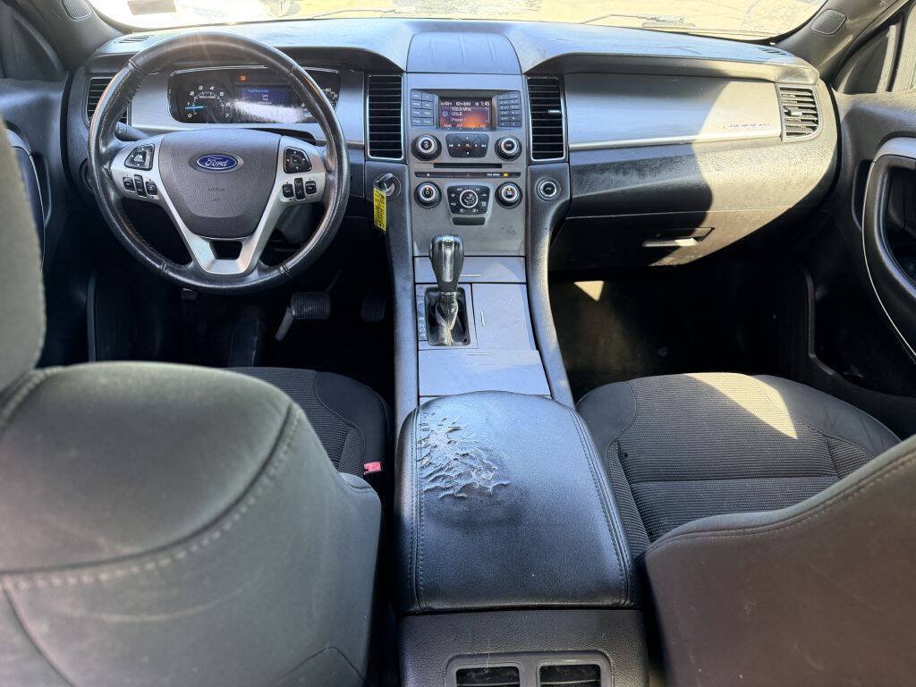 Used 2013 Ford Taurus SEL FWD image 6