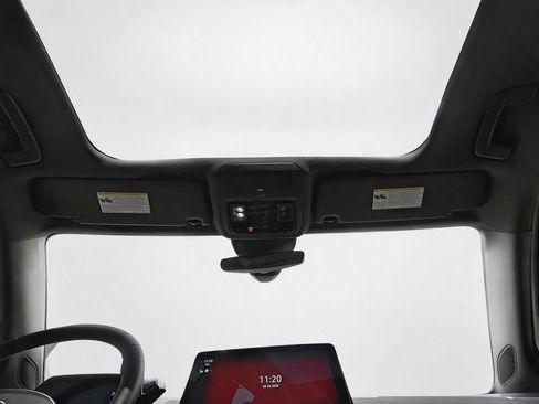 Certified 2023 Volkswagen ID.4 Pro S AWD/4WD image 31