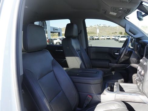 Used 2019 Chevrolet Silverado 1500 LTZ image 23