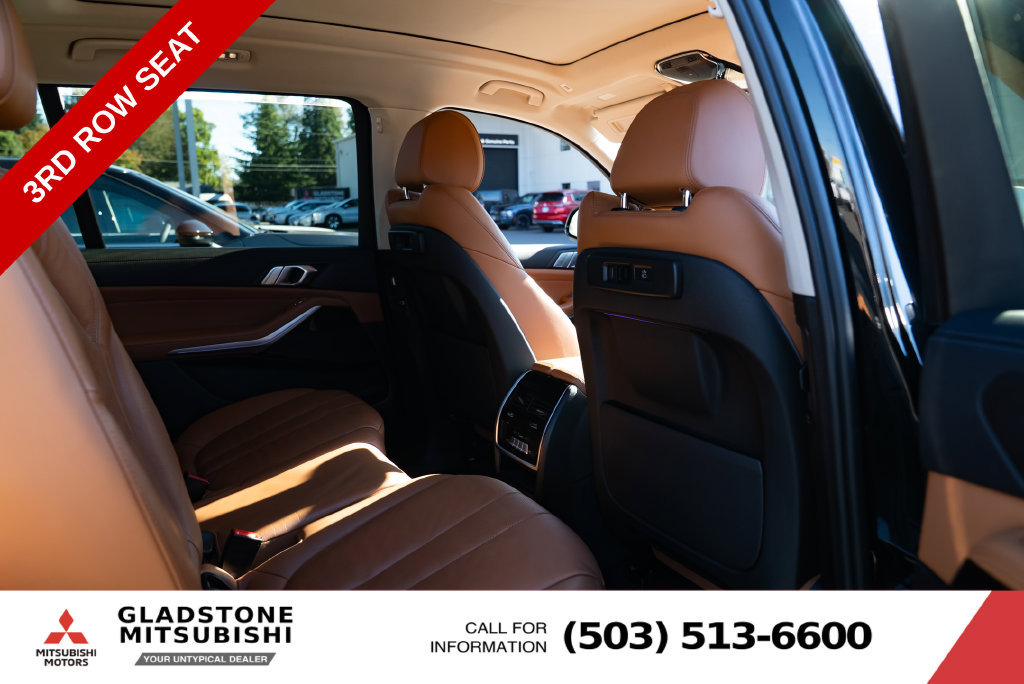 Used 2021 BMW X7 xDrive40i w/ Parking Assistance Package AWD/4WD image 23
