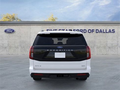 New 2025 Ford Expedition Max Active image 5