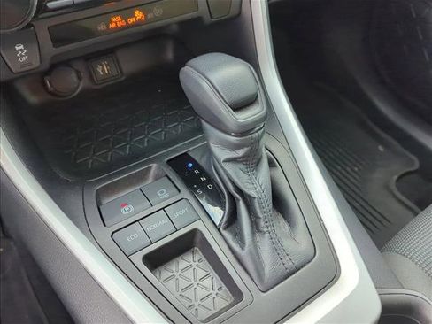 Used 2023 Toyota RAV4 LE image 20
