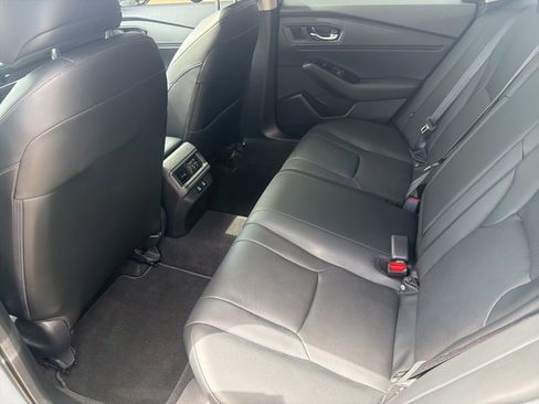 Used 2024 Honda Accord Touring image 32