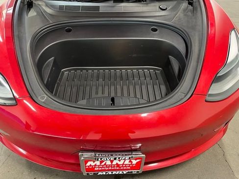 Used 2023 Tesla Model 3 Standard Range RWD image 9