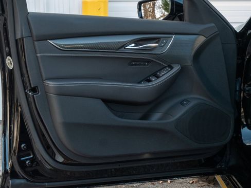 Used 2022 Cadillac CT5 V Blackwing w/ Carbon Fiber Package 2 image 30