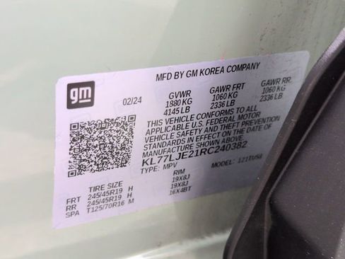 Used 2024 Chevrolet Trax RS w/ Sunroof Package FWD image 37