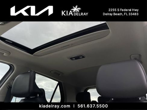 New 2026 Kia Niro SX Touring image 19