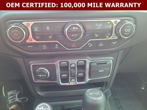 Certified 2023 Jeep Wrangler Unlimited Sahara w/ LED Lighting Group AWD/4WD image 32