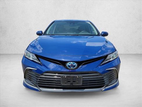 Used 2023 Toyota Camry LE FWD image 2