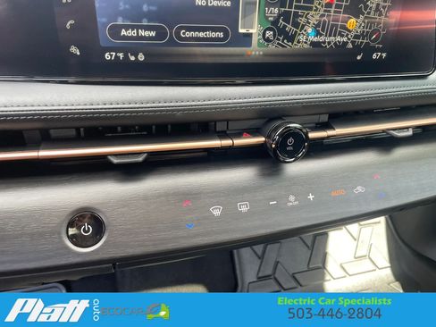 Used 2023 Nissan Ariya FWD image 26