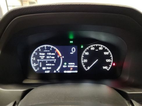 Certified 2025 Honda Ridgeline TrailSport image 13
