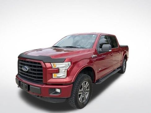 Used 2015 Ford F150 XLT w/ Equipment Group 301A Mid AWD/4WD image 8