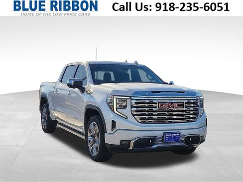 Used 2024 GMC Sierra 1500 Denali image 1