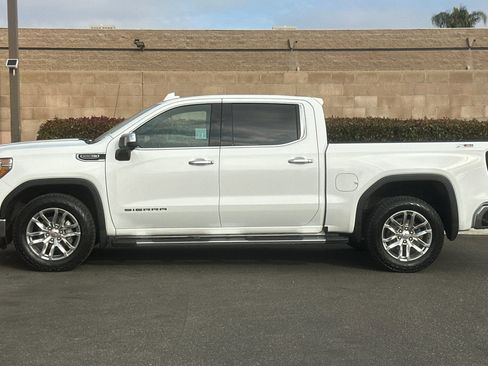 Used 2021 GMC Sierra 1500 SLT w/ SLT Premium Package image 7