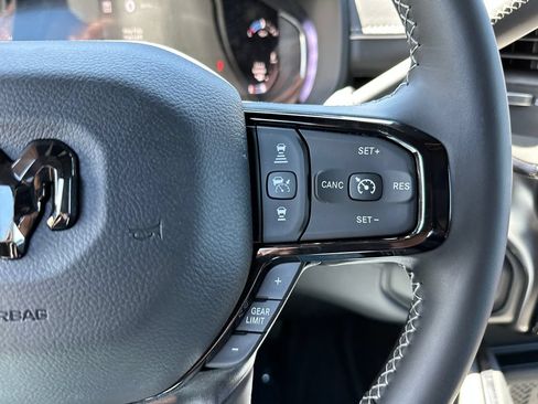 New 2026 RAM 2500 Limited AWD/4WD image 24