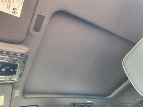 New 2026 Chevrolet Tahoe Premier image 18