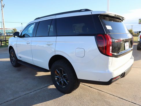 New 2025 Ford Expedition Tremor image 27