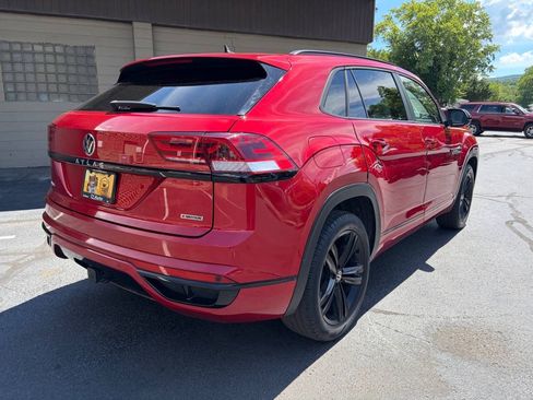 Used 2022 Volkswagen Atlas Cross Sport SEL R-Line AWD/4WD image 10