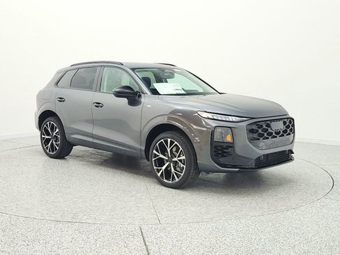 New 2026 Audi Q3 quattro 2.0T image 3