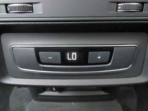 Used 2023 Audi Q7 2.0T Premium Plus w/ Premium Plus Package image 28